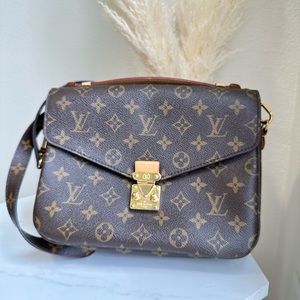 Louis Vuitton - Pochette Métis - authentic pre-owned